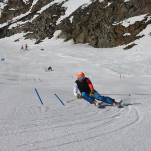 Gigant - krótkie tyczki + ćwiczenia, GRAPA SKI, <strong>9 luty 2026 r.</strong>, godz. 9:00-11:00